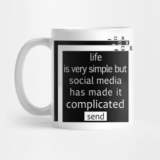 life and social media Mug